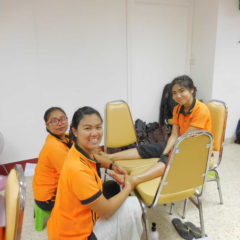 Foot Reflexology in the university