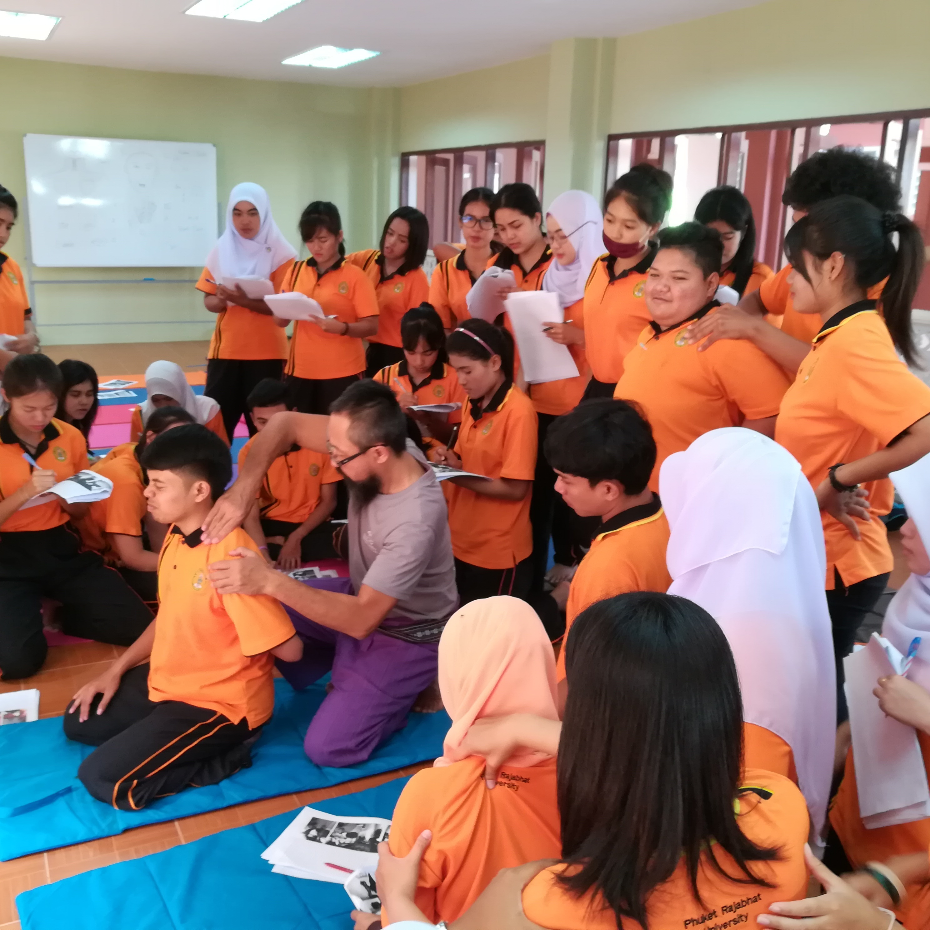Scapula Massage